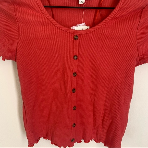 HIPPIE ROSE Tulip Red Americana Knit Crop Top Large - Picture 4 of 14